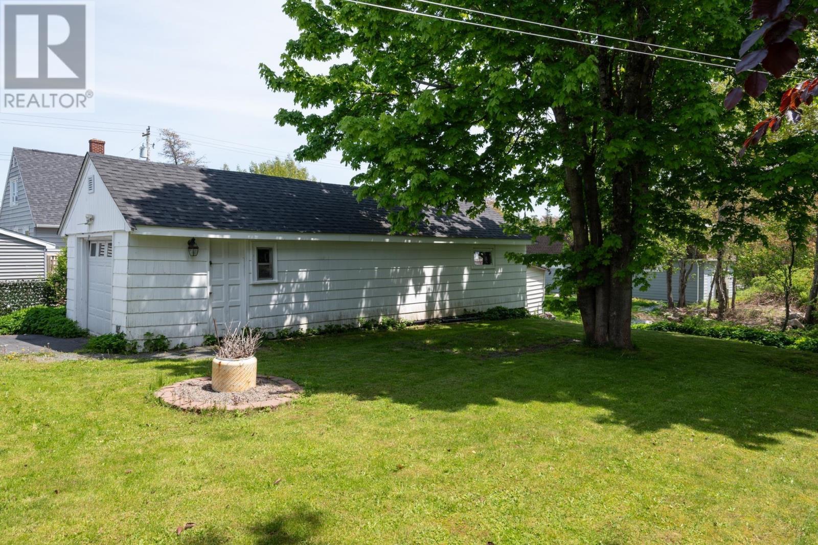 6 Parkdale Avenue, Timberlea, Nova Scotia  B3T 1B9 - Photo 45 - 202607857