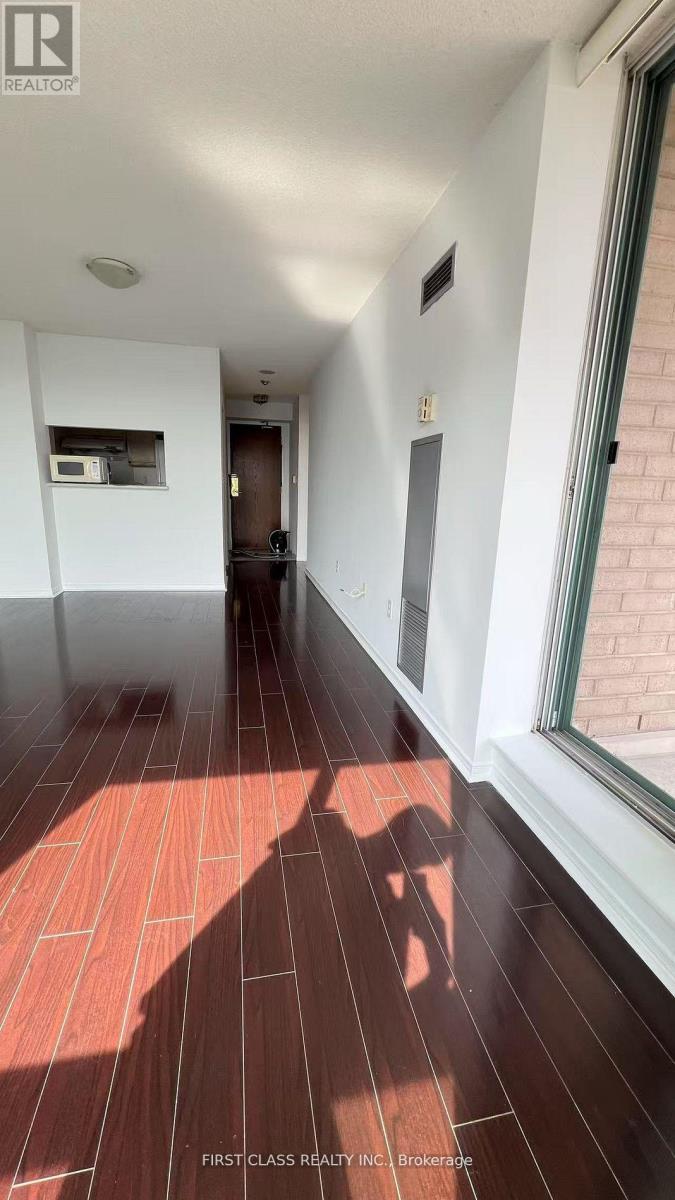 1605 - 1 Pemberton Avenue, Toronto (Willowdale East), Ontario  M2M 4L9 - Photo 2 - C13412510