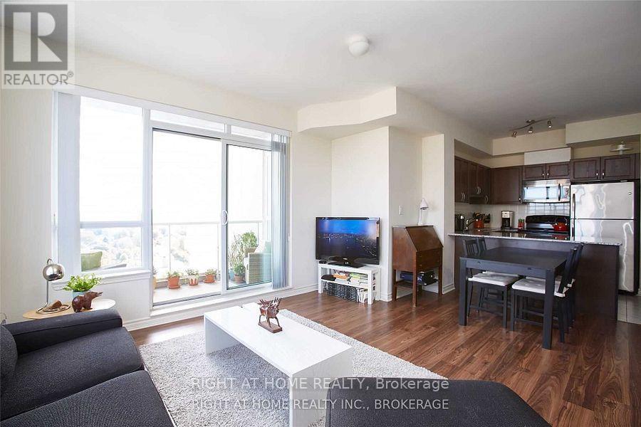 1309 - 3865 Lake Shore Boulevard W, Toronto, Ontario  M8W 0A2 - Photo 6 - W13412524