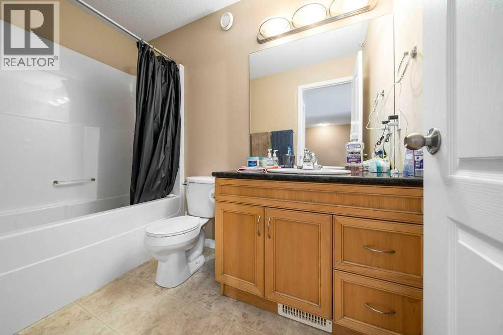 149 Southlands Pointe SE, Medicine Hat, Alberta  T1B 0M5 - Photo 18 - A2318639