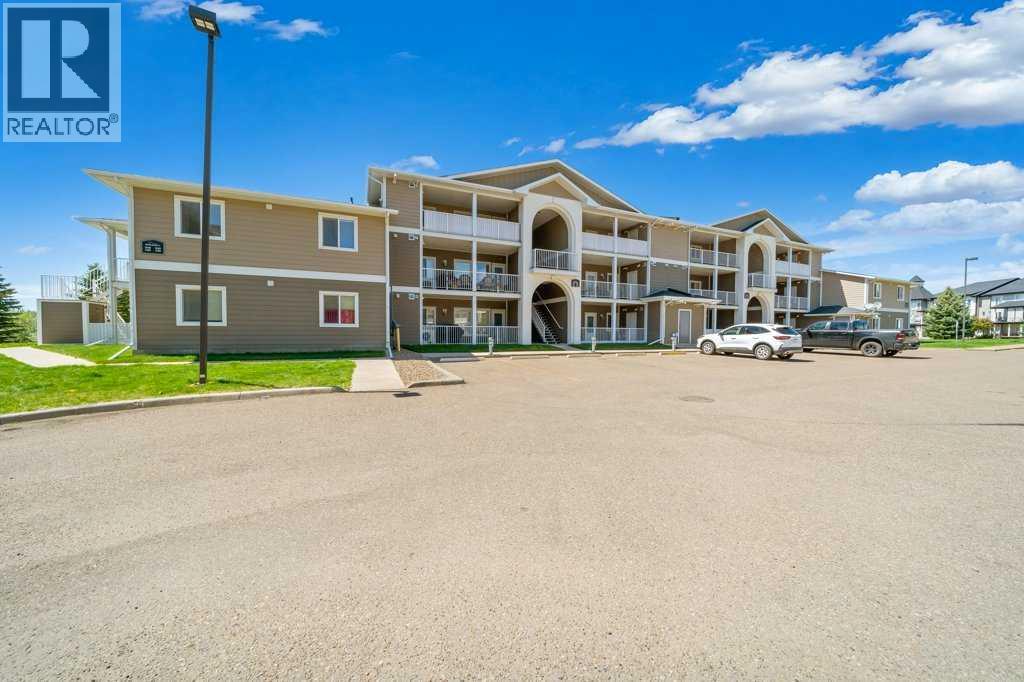 149 Southlands Pointe SE, Medicine Hat, Alberta  T1B 0M5 - Photo 4 - A2318639