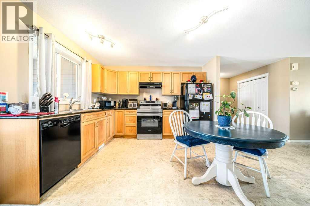 149 Southlands Pointe SE, Medicine Hat, Alberta  T1B 0M5 - Photo 9 - A2318639