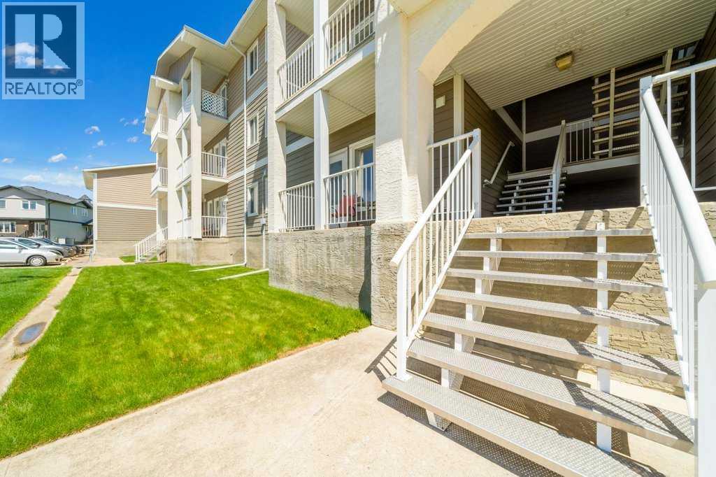 149 Southlands Pointe SE, Medicine Hat, Alberta  T1B 0M5 - Photo 22 - A2318639
