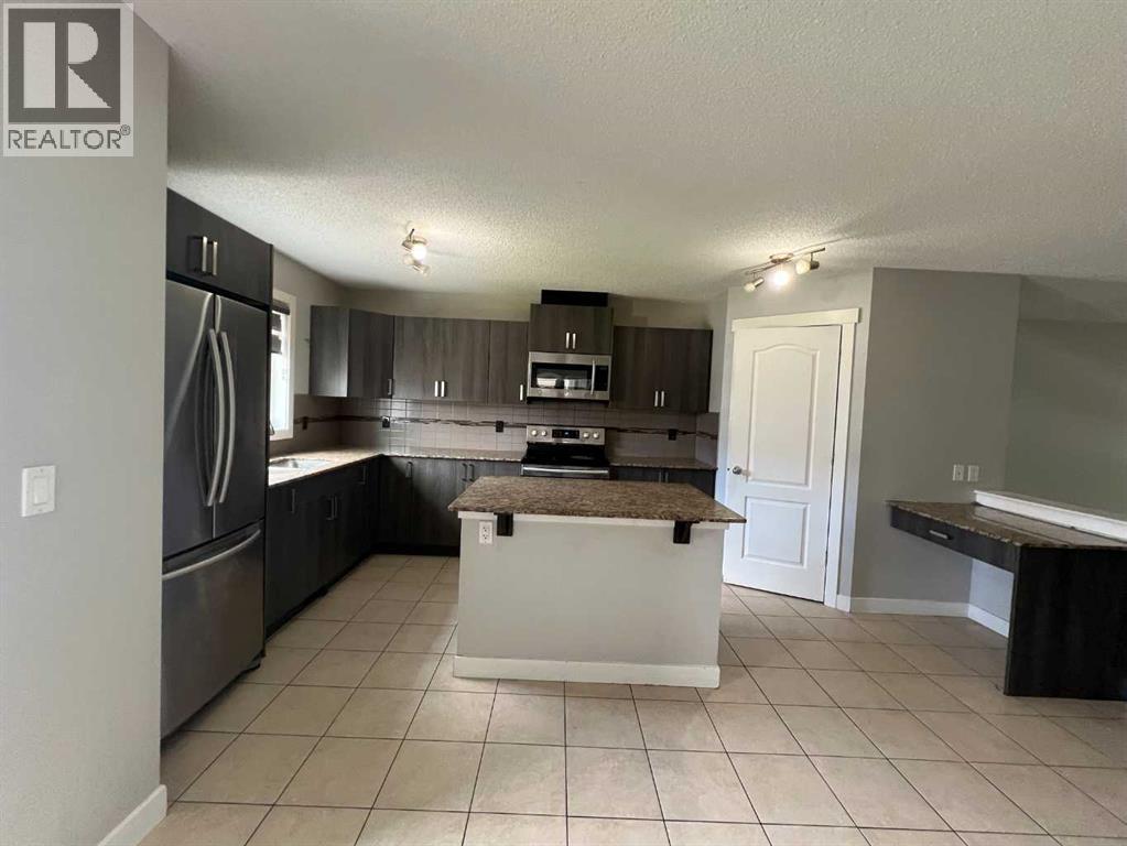 222 Skyview Ranch Boulevard NE, Calgary, Alberta  T3N 0K9 - Photo 2 - A2316681
