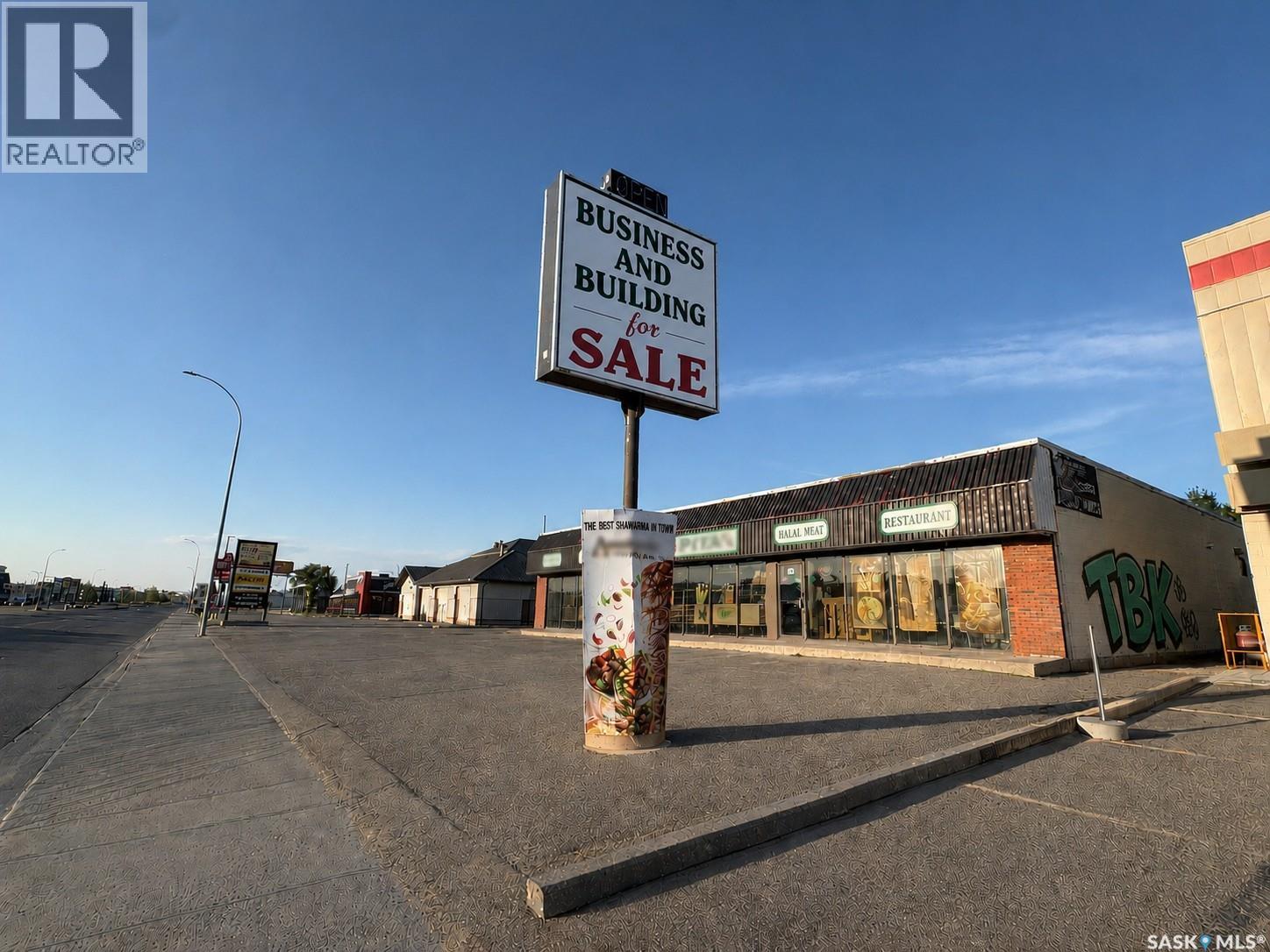 251 Albert Street, Regina, Saskatchewan  S4R 2N5 - Photo 2 - SK037268