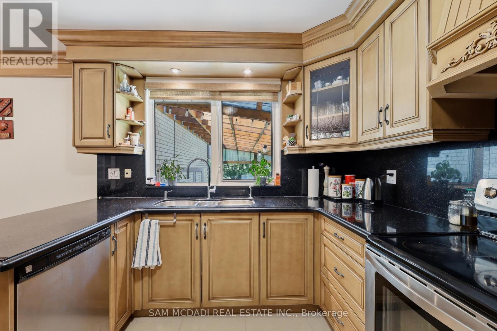 5078 Durie Road, Mississauga, Ontario  L5M 2C7 - Photo 13 - W13412546
