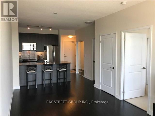1503 - 510 Curran Place, Mississauga (City Centre), Ontario  L5B 0J8 - Photo 2 - W13412562