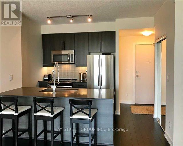 1503 - 510 Curran Place, Mississauga (City Centre), Ontario  L5B 0J8 - Photo 4 - W13412562