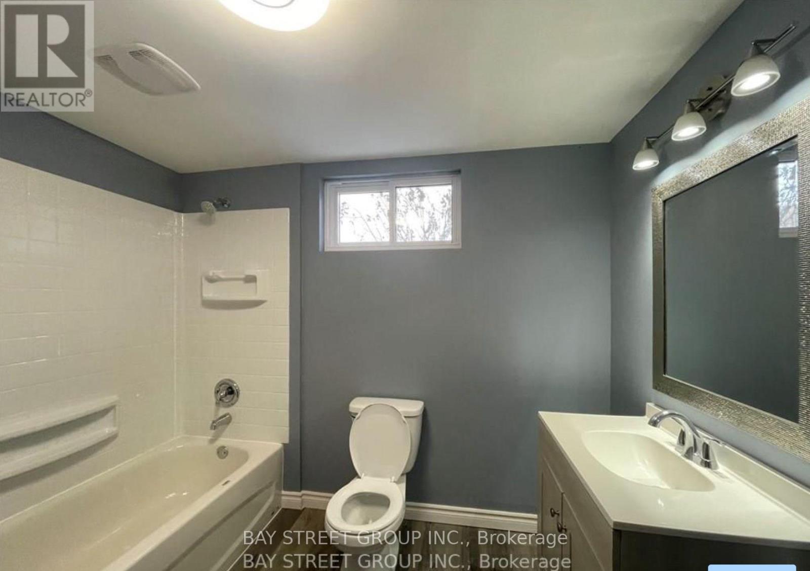 6852 Hagar Avenue, Niagara Falls, Ontario  L2G 5M7 - Photo 15 - X13412566