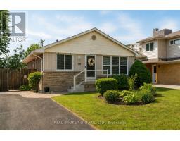 20 CARDINAL DRIVE, Hamilton, Ontario