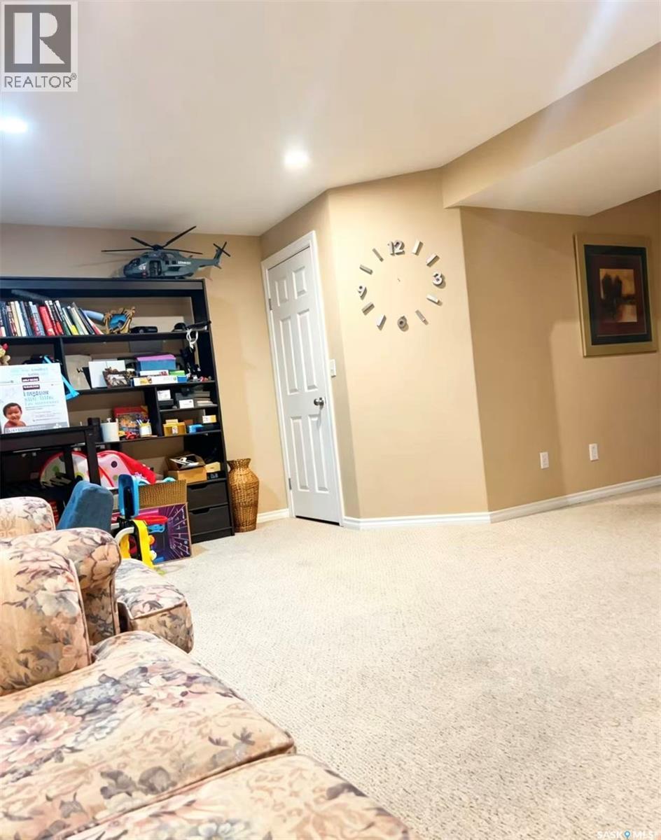 23 103 Banyan Crescent, Saskatoon, Saskatchewan  S7V 1G2 - Photo 16 - SK036973