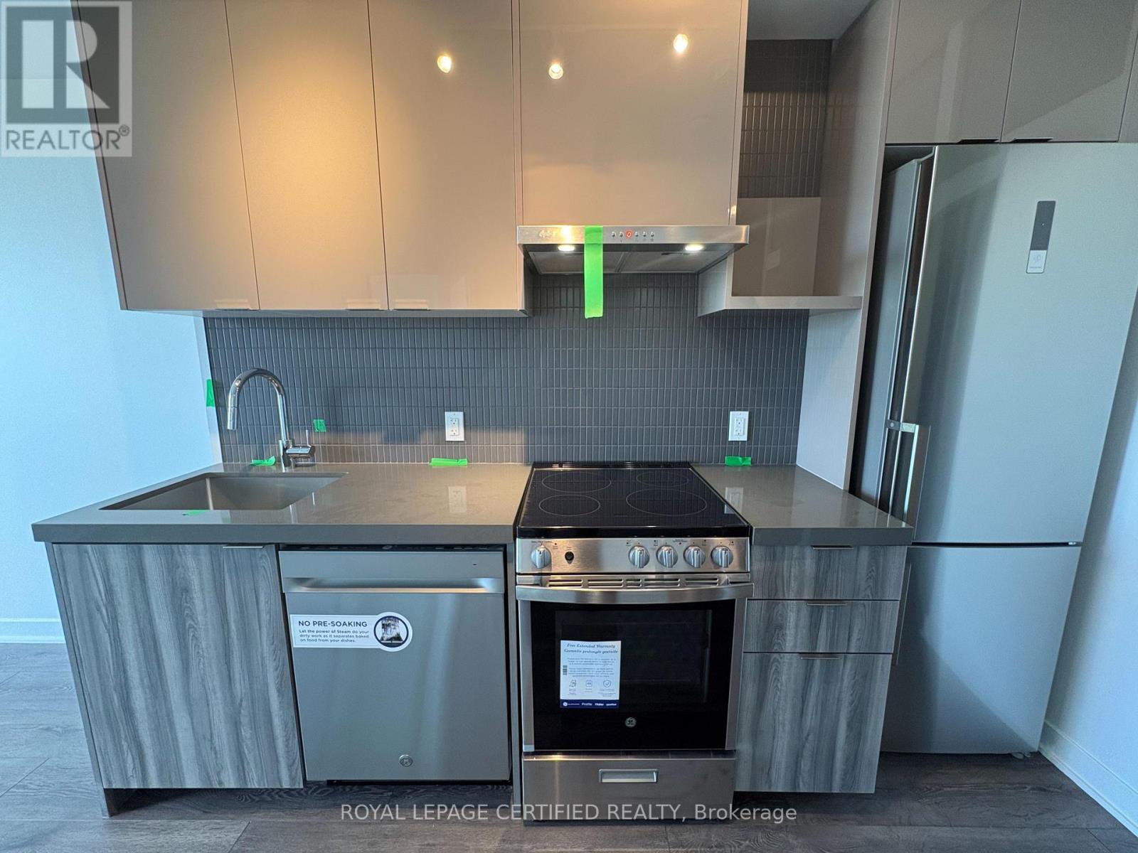1408 - 10 Flavelle Trail, Vaughan, Ontario  L4L 1V8 - Photo 7 - N13412410