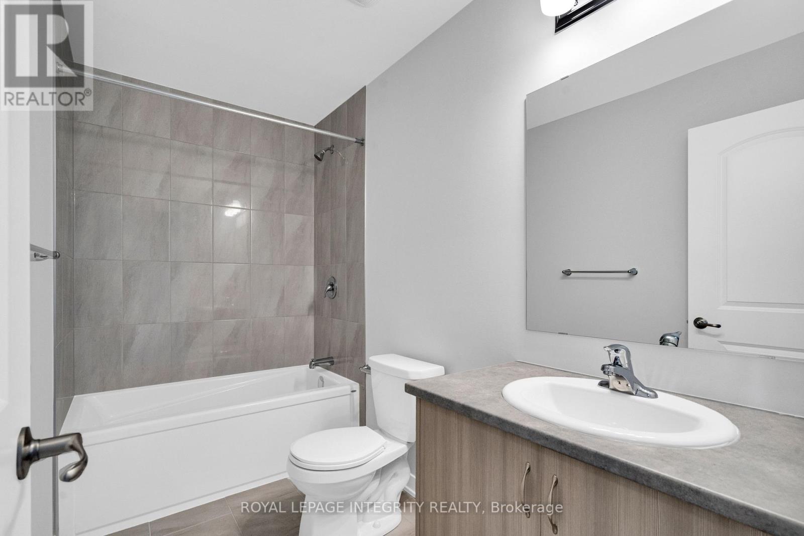 116 Robert Perry Street, North Grenville, Ontario  K0G 1J0 - Photo 11 - X13412582
