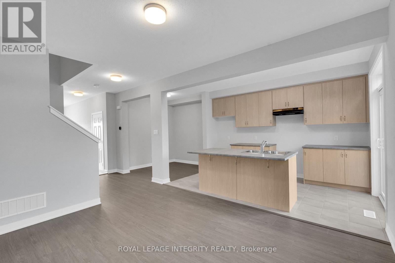 116 Robert Perry Street, North Grenville, Ontario  K0G 1J0 - Photo 7 - X13412582