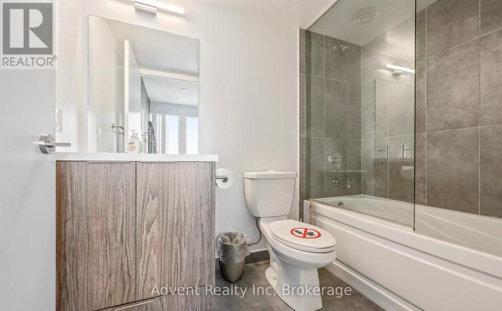 2711 - 60 Shuter Street, Toronto, Ontario  M5B 0B7 - Photo 7 - C13412580