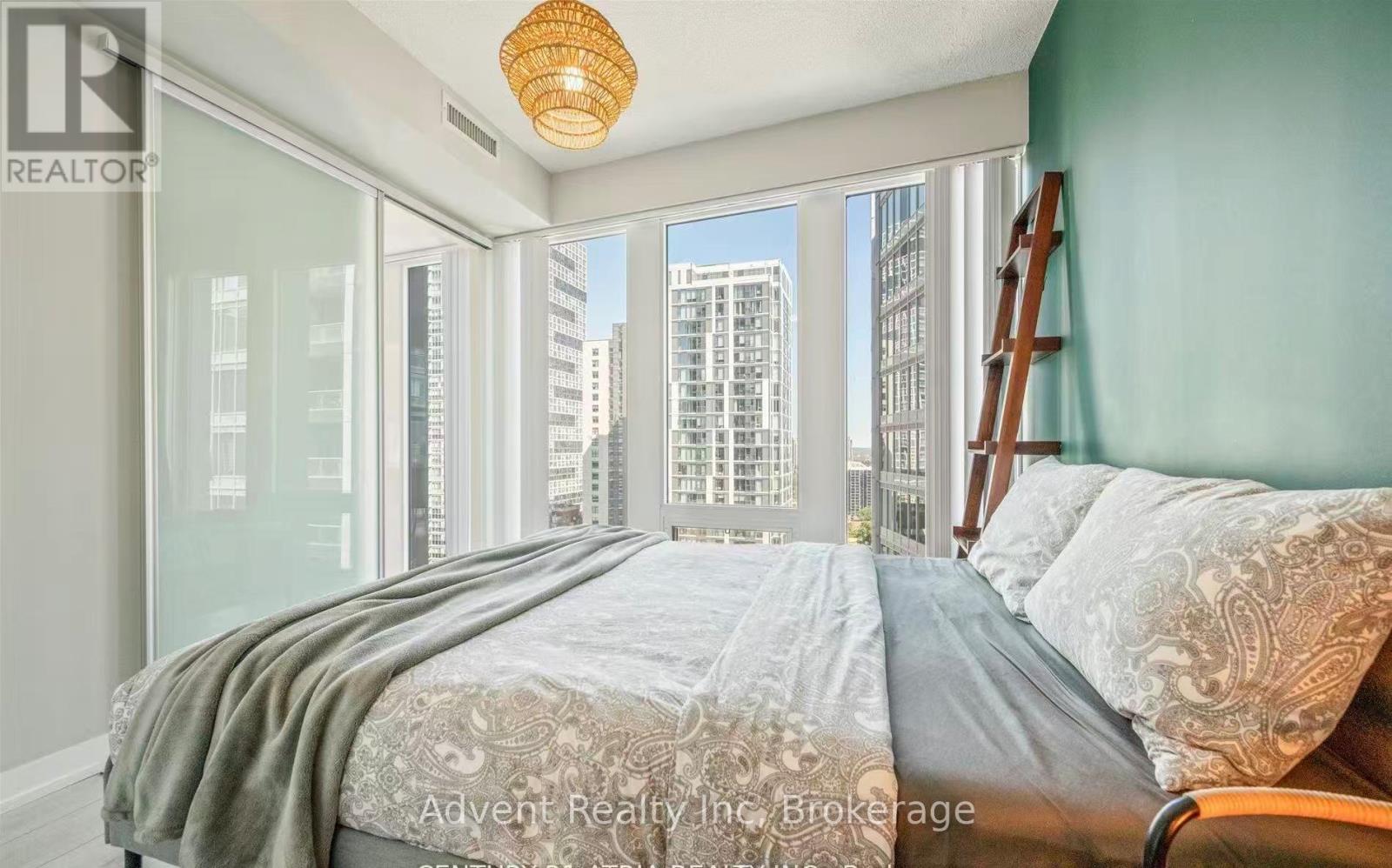 2711 - 60 Shuter Street, Toronto, Ontario  M5B 0B7 - Photo 9 - C13412580