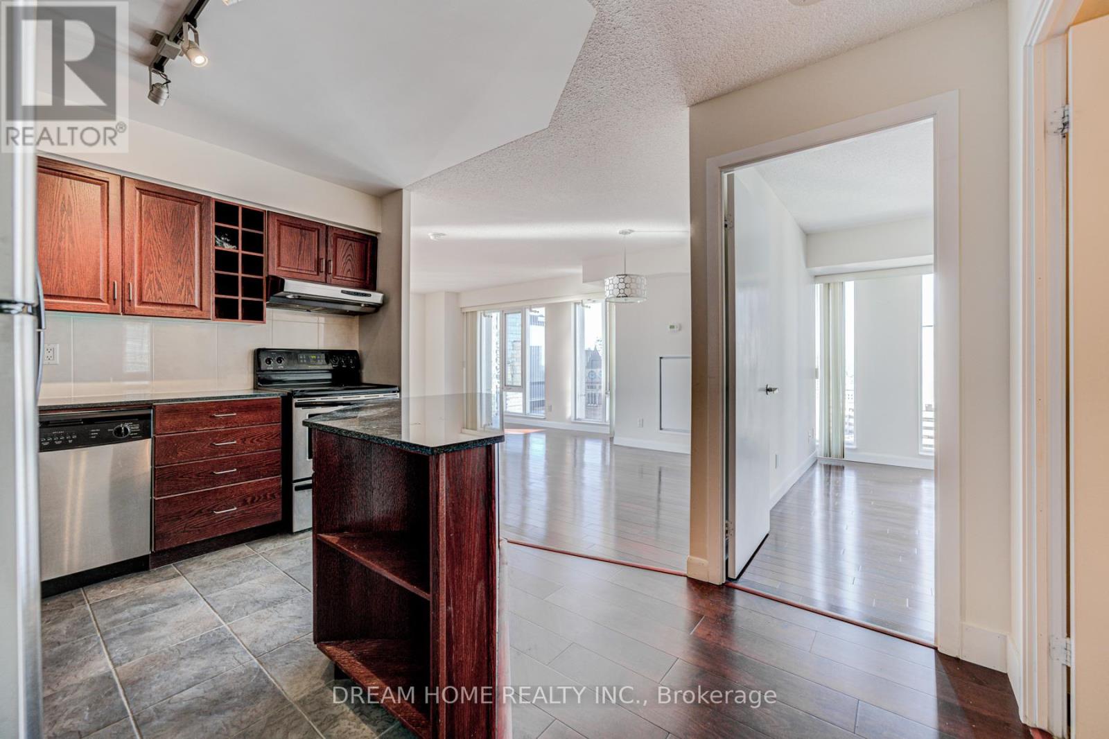 2808 - 210 Victoria Street, Toronto, Ontario  M5B 2R3 - Photo 10 - C13412584