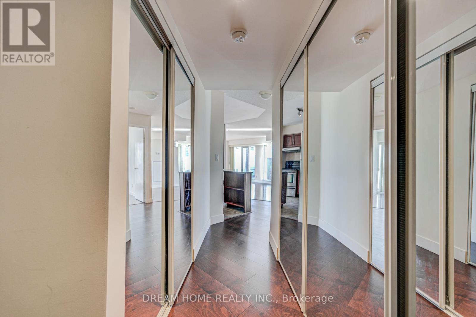 2808 - 210 Victoria Street, Toronto, Ontario  M5B 2R3 - Photo 8 - C13412584