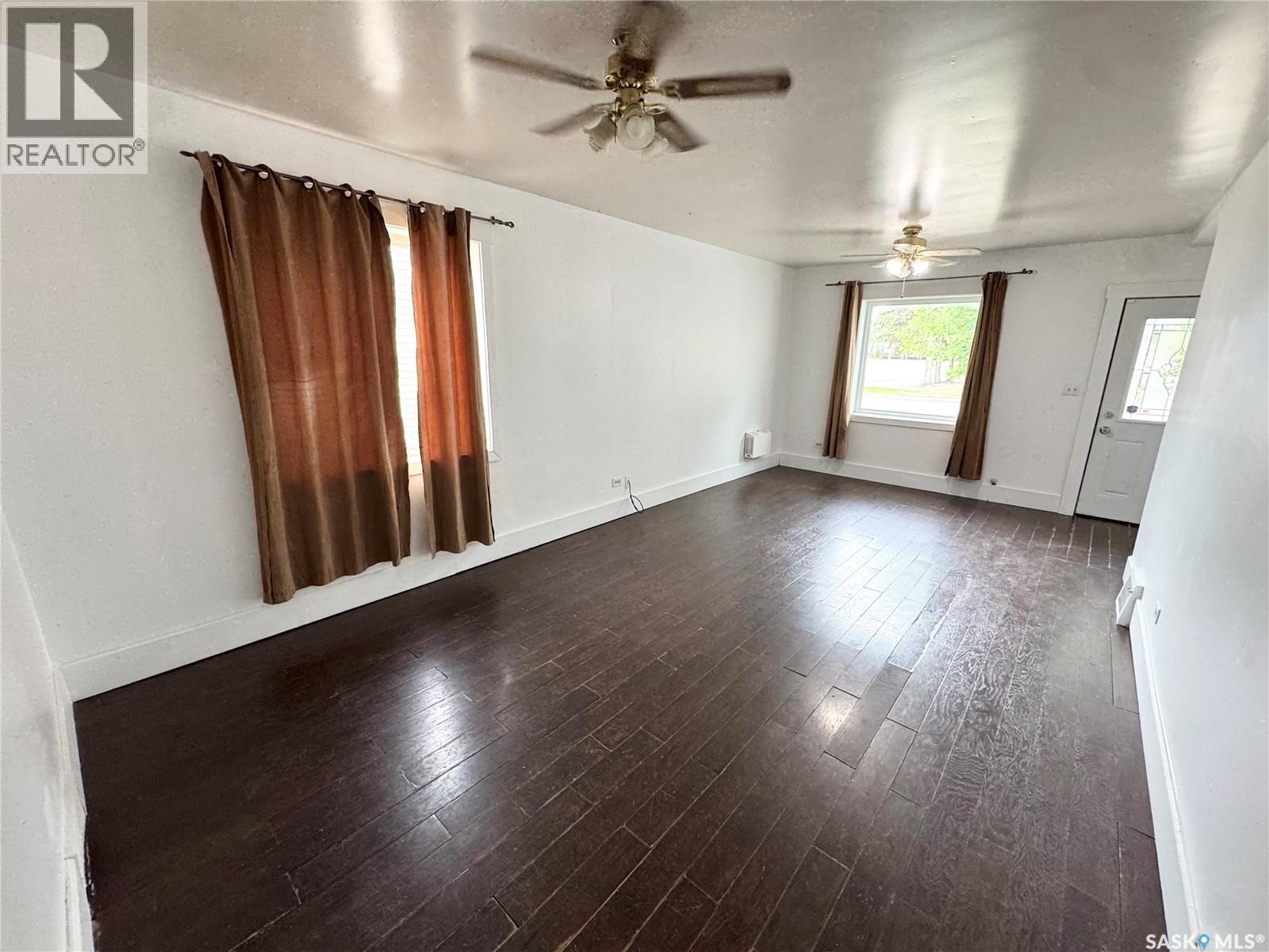 212 Crawford Avenue W, Melfort, Saskatchewan  S0E 1A0 - Photo 10 - SK038580