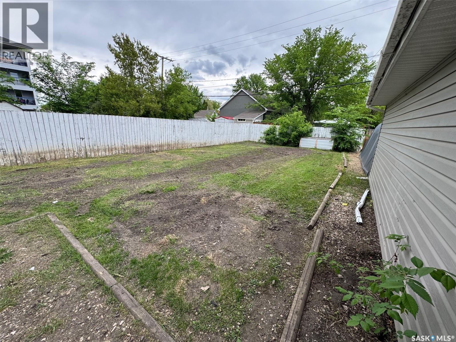 212 Crawford Avenue W, Melfort, Saskatchewan  S0E 1A0 - Photo 8 - SK038580