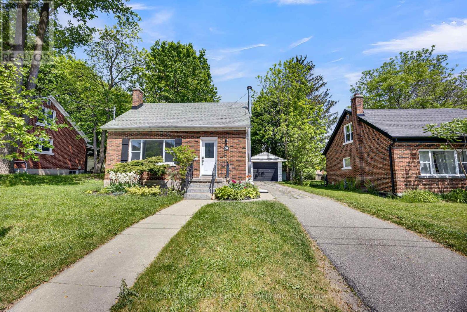 50 Columbia Street W, Waterloo, Ontario  N2L 3K5 - Photo 3 - X13412590