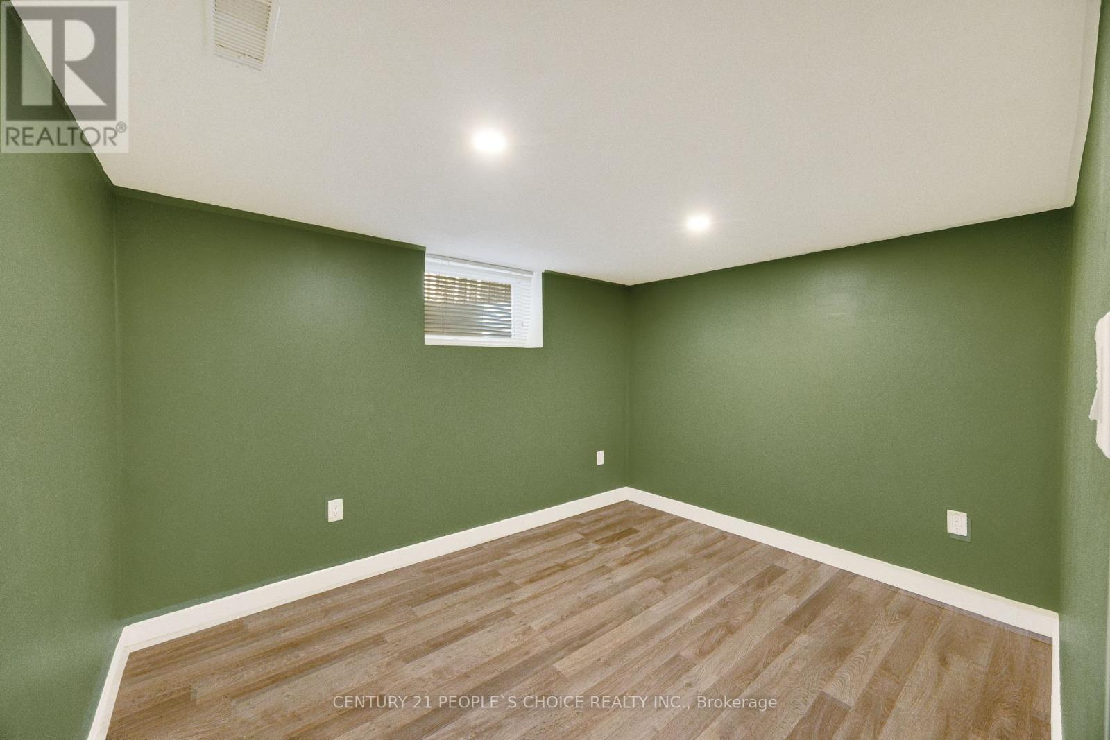 50 Columbia Street W, Waterloo, Ontario  N2L 3K5 - Photo 33 - X13412590
