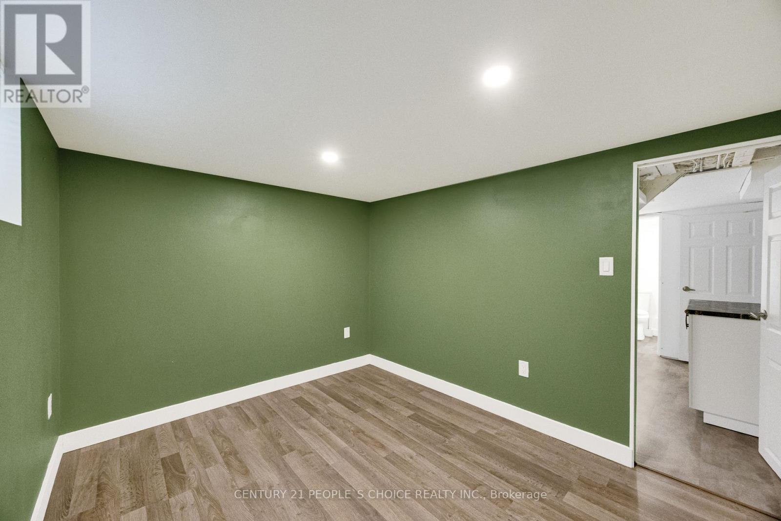 50 Columbia Street W, Waterloo, Ontario  N2L 3K5 - Photo 34 - X13412590