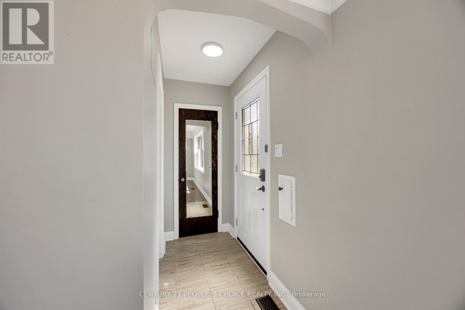 50 Columbia Street W, Waterloo, Ontario  N2L 3K5 - Photo 6 - X13412590
