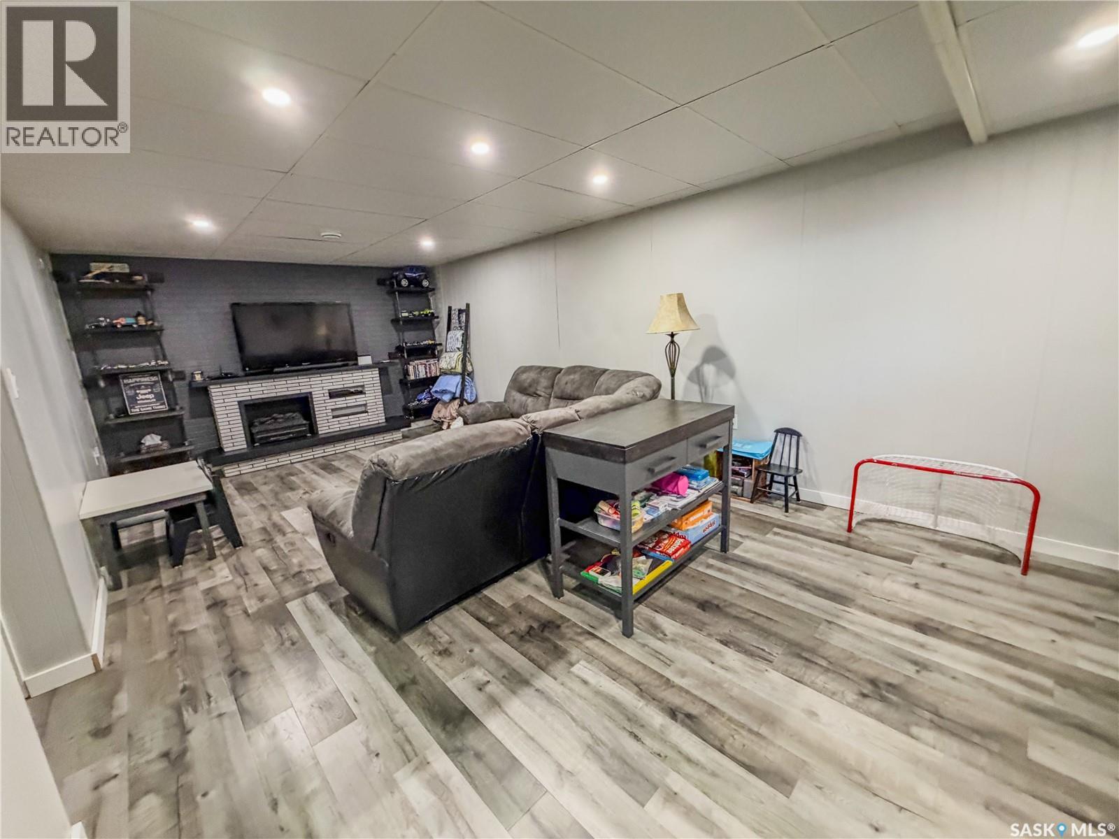 210 Wells Avenue E, Langenburg, Saskatchewan  S0A 2A0 - Photo 24 - SK031525