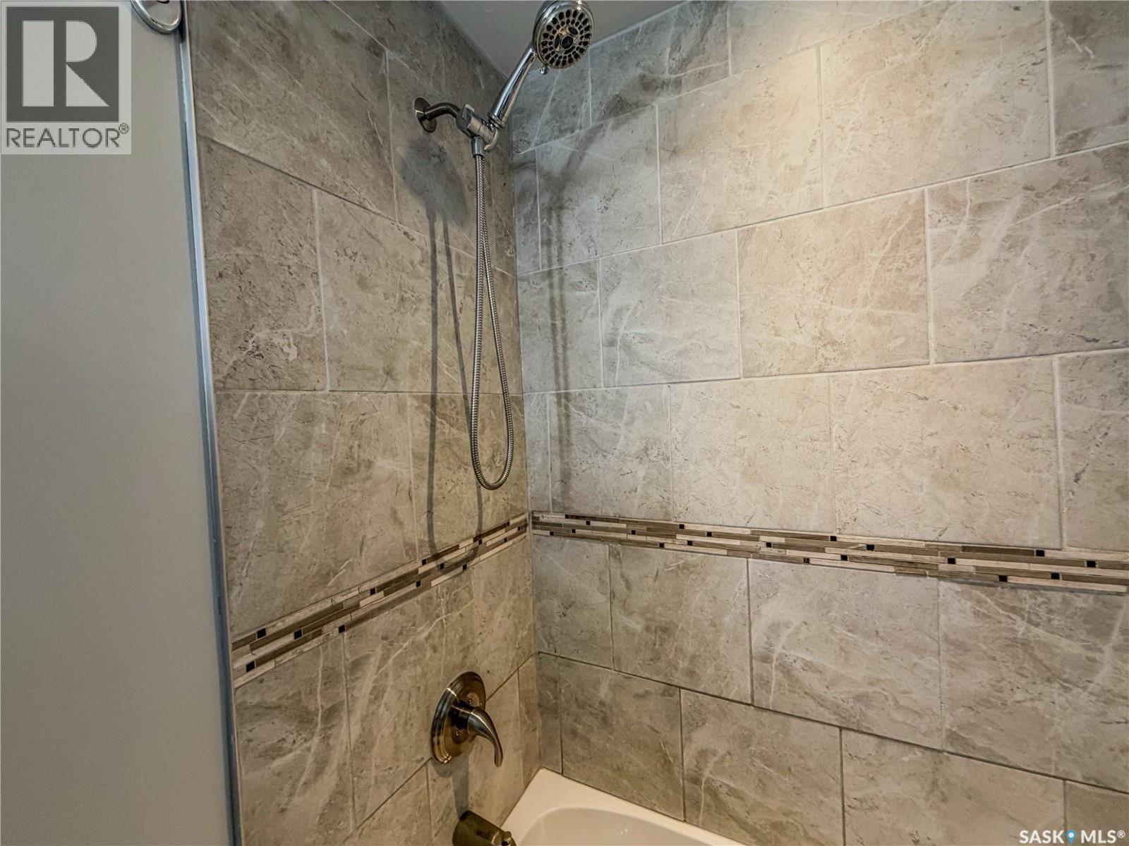 210 Wells Avenue E, Langenburg, Saskatchewan  S0A 2A0 - Photo 20 - SK031525