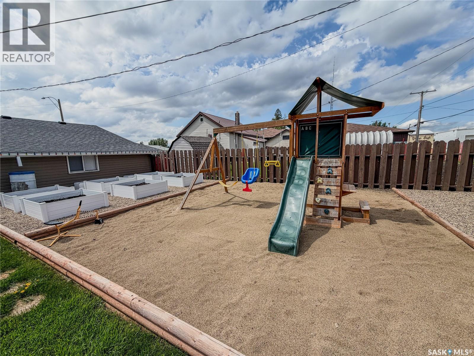210 Wells Avenue E, Langenburg, Saskatchewan  S0A 2A0 - Photo 41 - SK031525