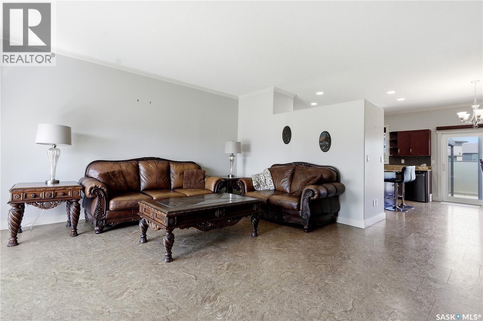 625 Reimer Road, Martensville, Saskatchewan  S0K 0A2 - Photo 4 - SK038108