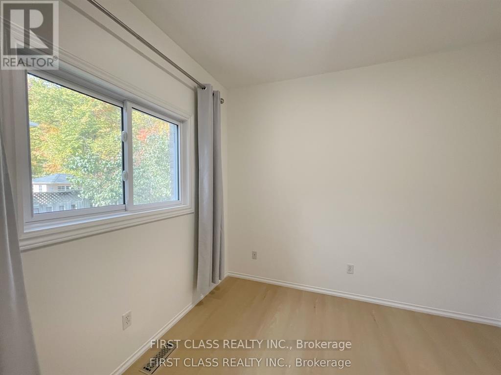 Main - 1905 Webster Boulevard, Innisfil, Ontario  L9S 2A6 - Photo 5 - N13412600
