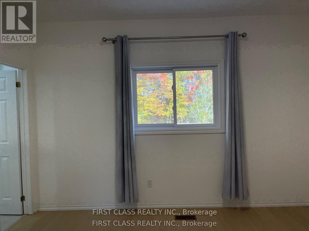Main - 1905 Webster Boulevard, Innisfil, Ontario  L9S 2A6 - Photo 7 - N13412600