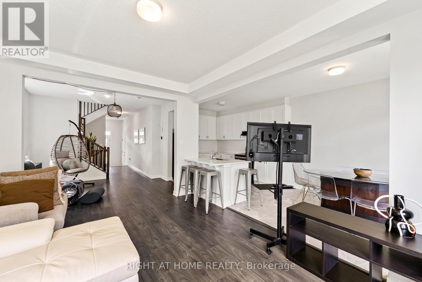 221 Billrian Crescent, Ottawa, Ontario  K2S 3A6 - Photo 11 - X13412604