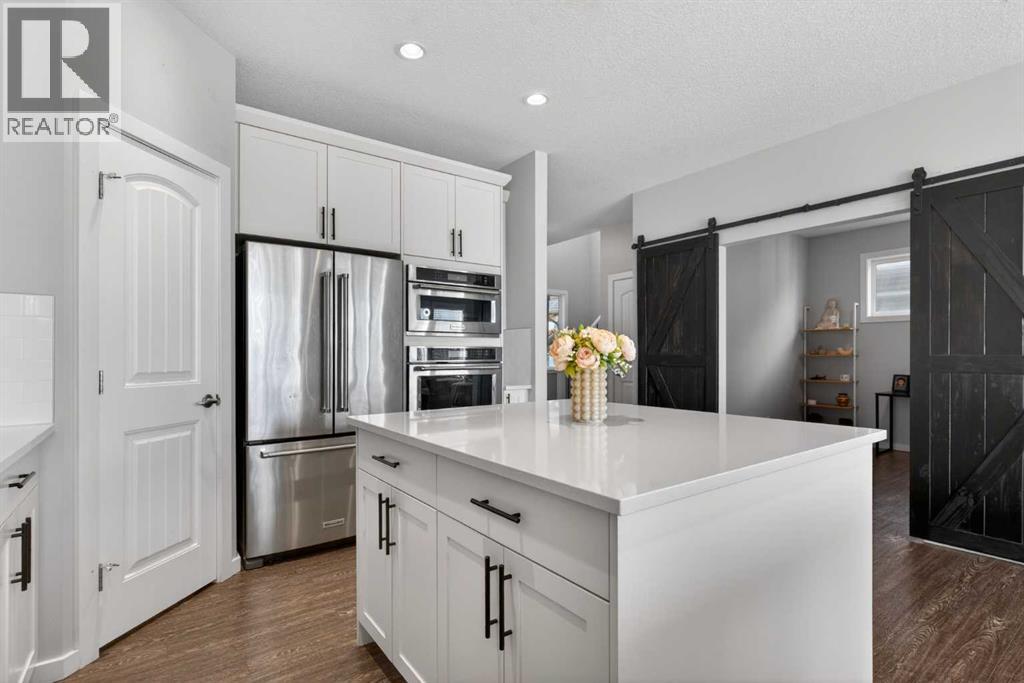 126 Bayview Circle Sw, Airdrie, Alberta  T4B 4H2 - Photo 11 - A2307896