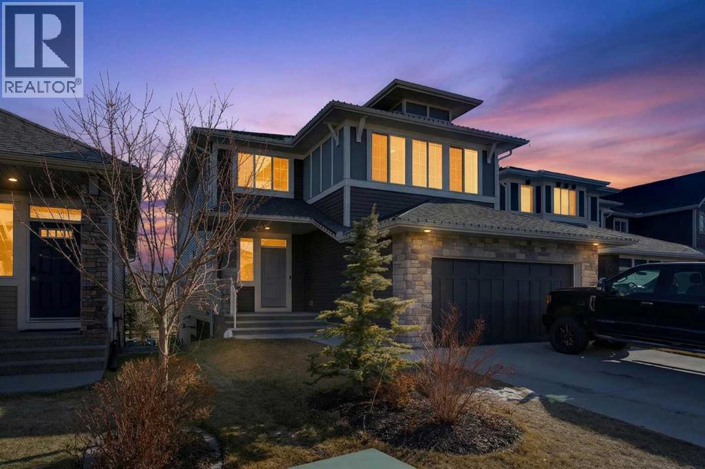 126 Bayview Circle Sw, Airdrie, Alberta  T4B 4H2 - Photo 2 - A2307896