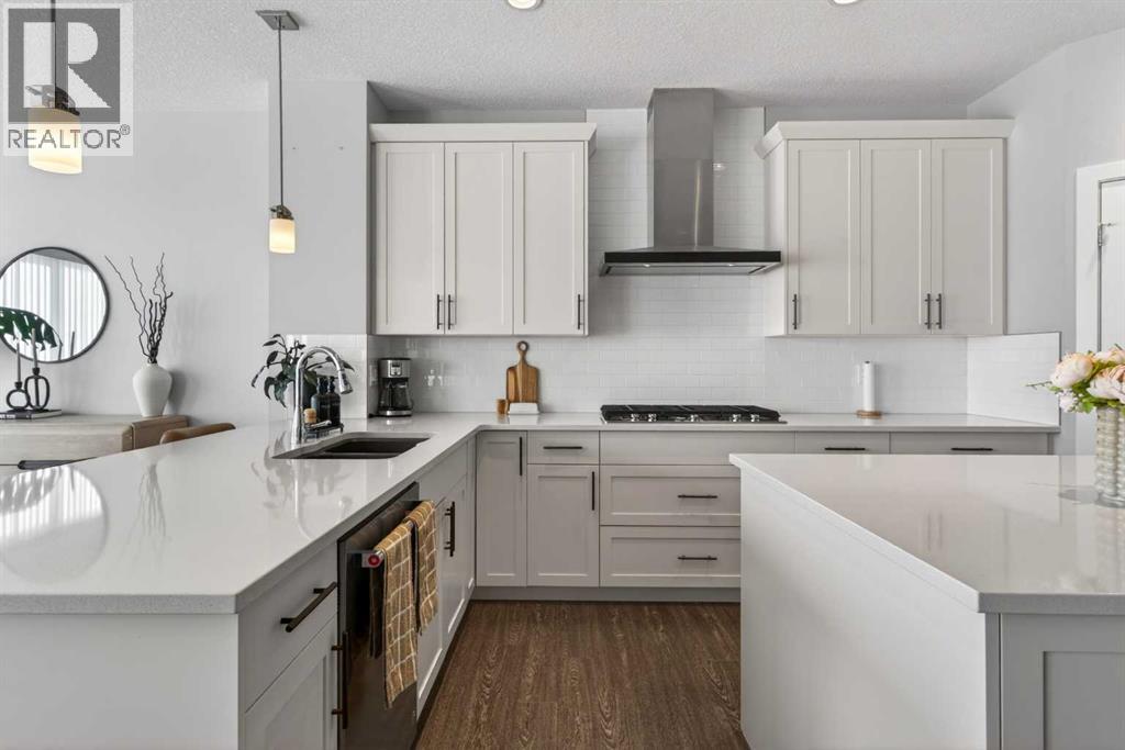 126 Bayview Circle Sw, Airdrie, Alberta  T4B 4H2 - Photo 8 - A2307896