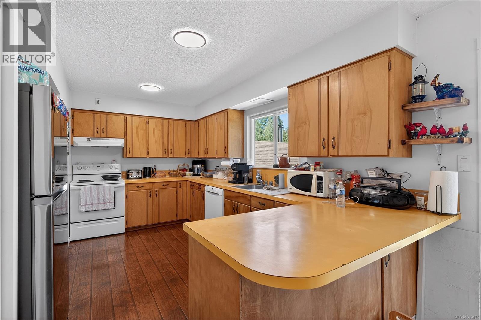 2411 Tintern Rd, Coombs, British Columbia  V0R 1M0 - Photo 12 - 1039476