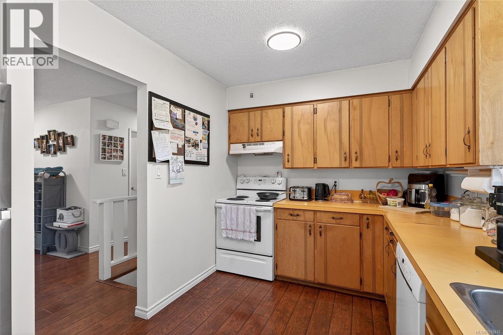 2411 Tintern Rd, Coombs, British Columbia  V0R 1M0 - Photo 17 - 1039476