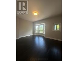 UPPER - 68 MELVILLE AVENUE, Toronto, Ontario