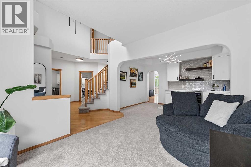 36 Somerside Bay Sw, Calgary, Alberta  T2Y 4K6 - Photo 26 - A2316515