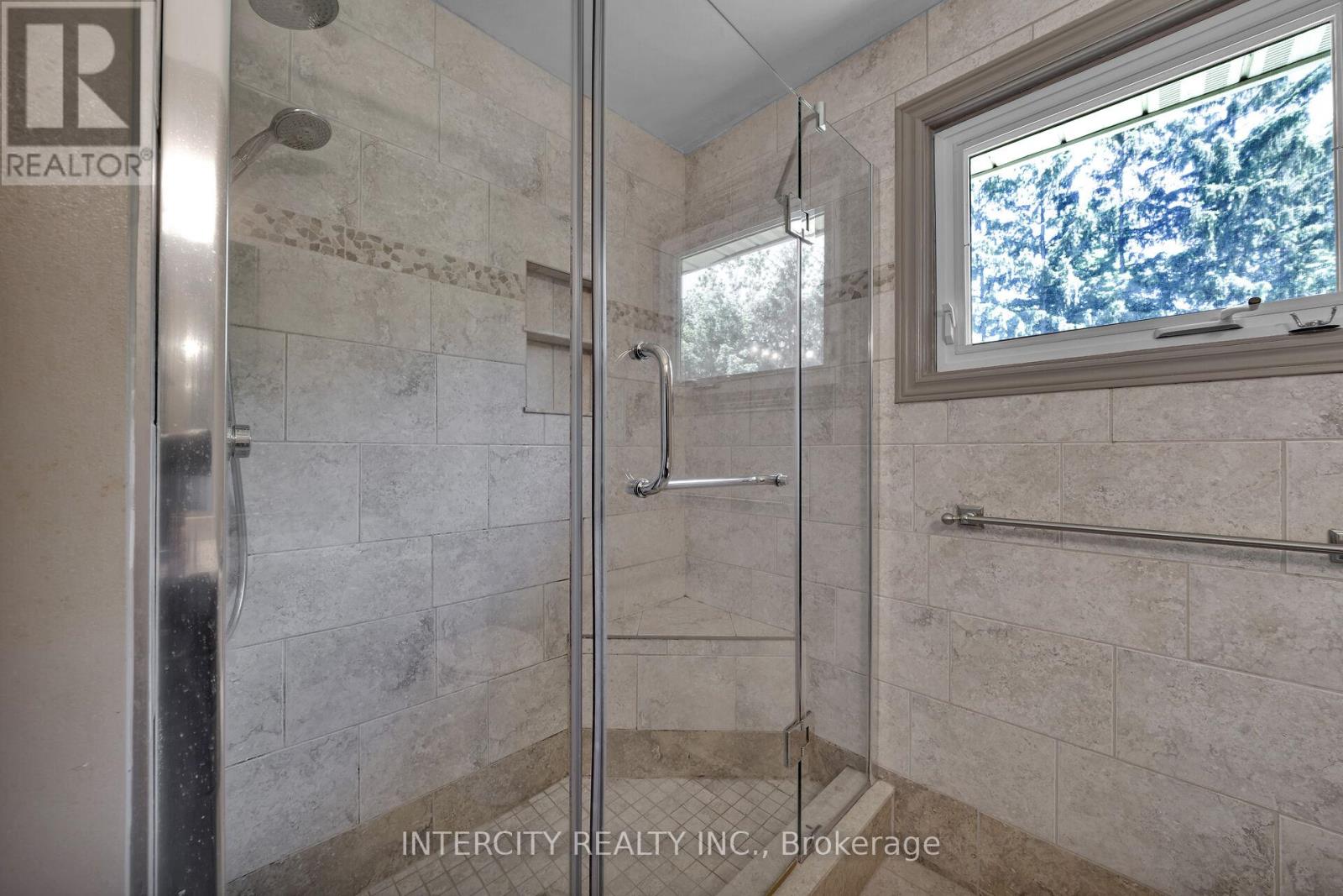 173 All Saints Crescent, Oakville, Ontario  L6J 5Y6 - Photo 25 - W13247568