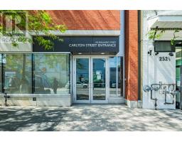 B - 493 PARLIAMENT STREET, Toronto, Ontario