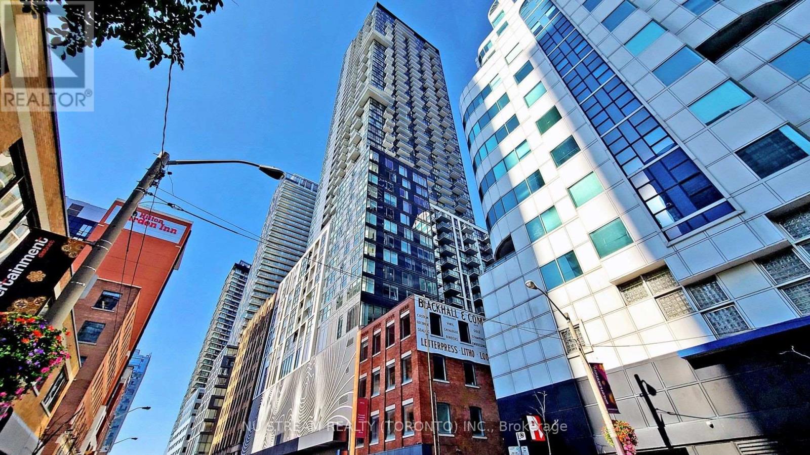 2202 - 87 PETER STREET, Toronto, Ontario