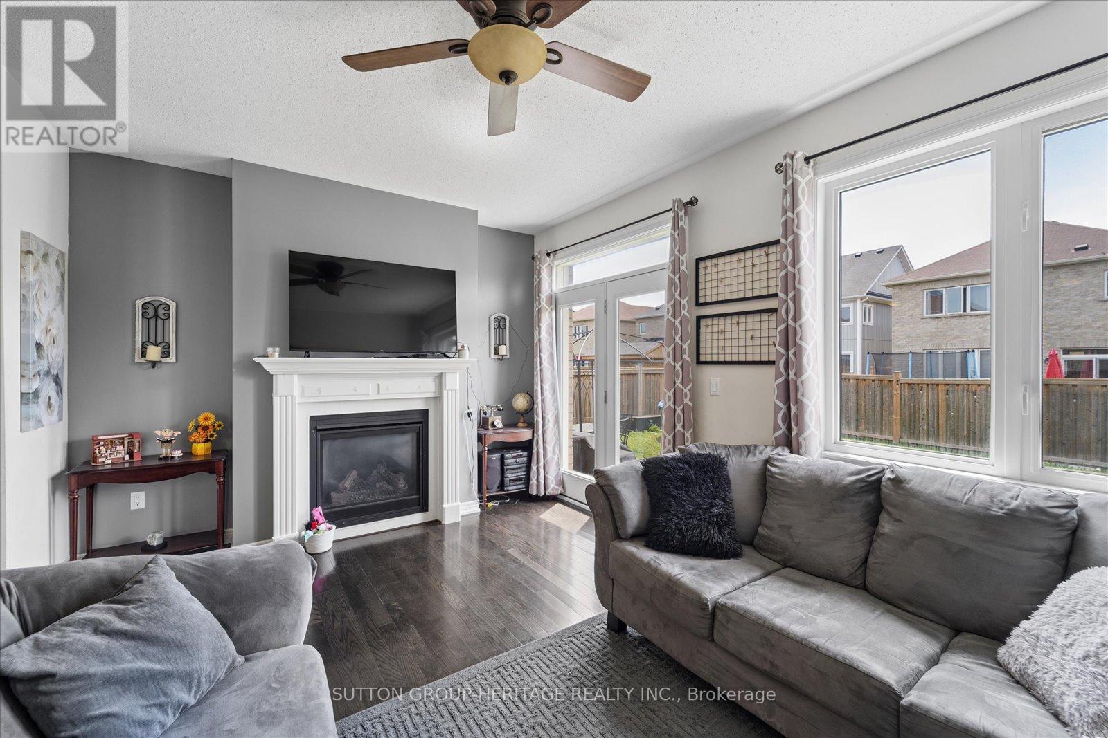 64 Pedwell Street, Clarington (Newcastle), Ontario  L1B 0E1 - Photo 14 - E13412654