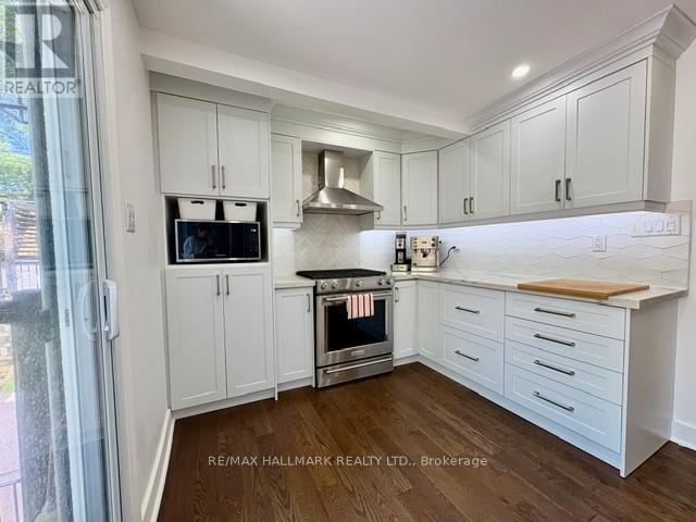92 Hiltz Avenue, Toronto, Ontario  M4L 2N5 - Photo 10 - E13412662