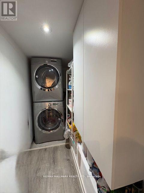 92 Hiltz Avenue, Toronto, Ontario  M4L 2N5 - Photo 18 - E13412662