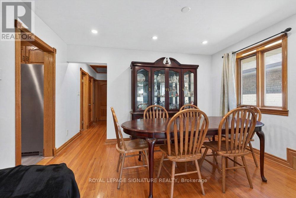 126 Trinnell Boulevard, Toronto, Ontario  M1L 1S7 - Photo 10 - E13412666