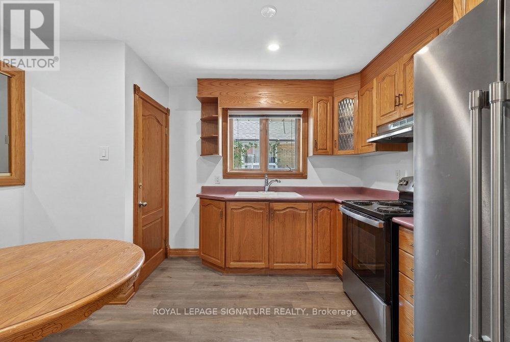 126 Trinnell Boulevard, Toronto, Ontario  M1L 1S7 - Photo 12 - E13412666